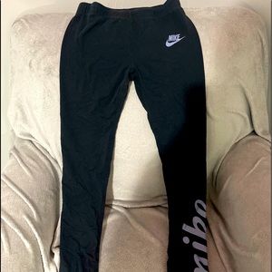 Youth Nike Leggings